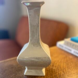 MCM Studio Pearlized Iridescent Vase unusual shape 9” Lovely for Spring!